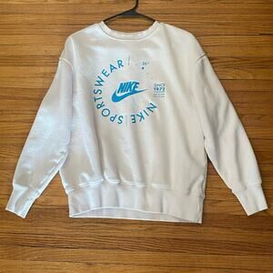 Nike Sportswear Pullover Sweatshirt Sz XSmall Oversized Sports Crew-Neck